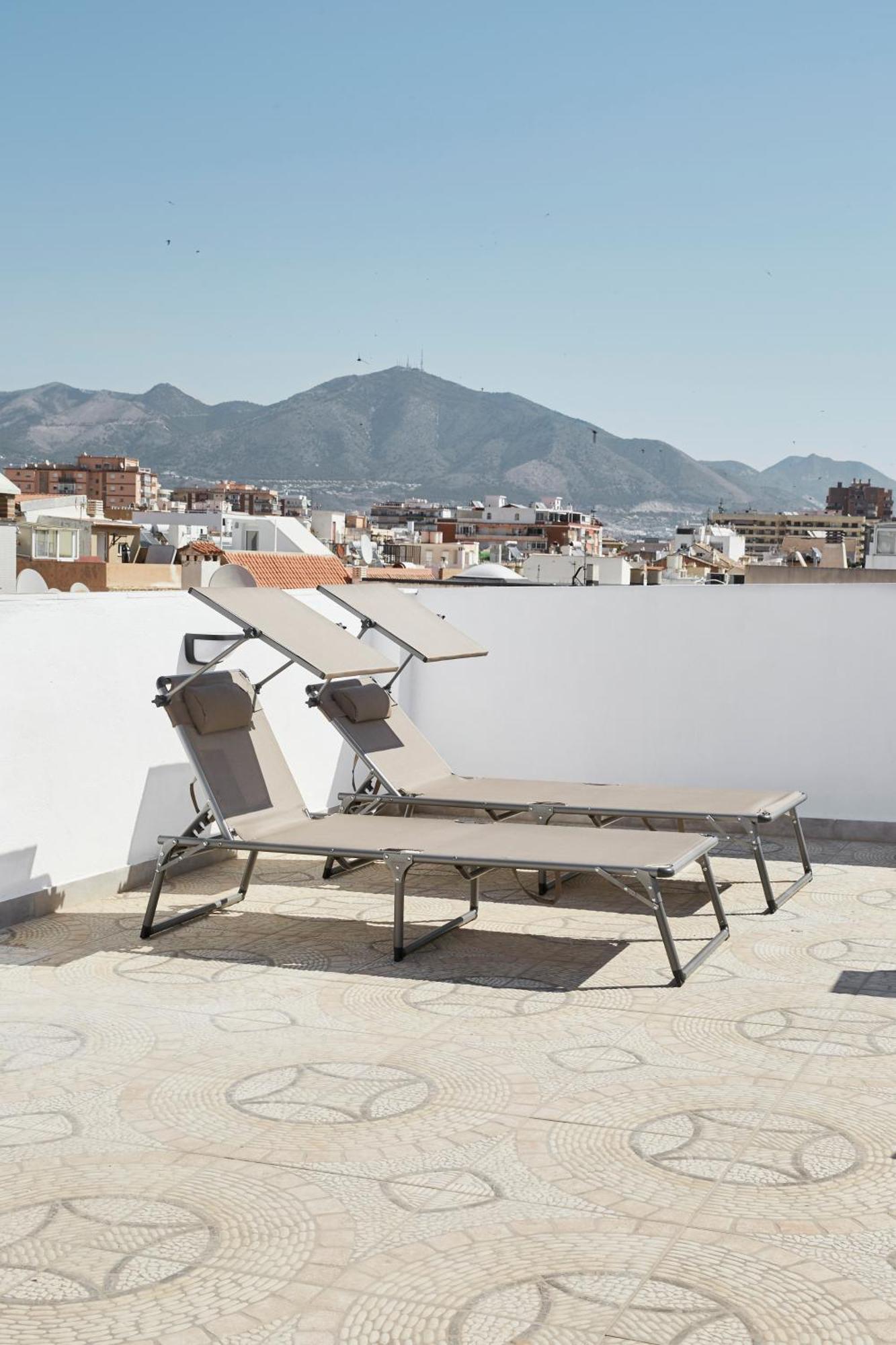 City Center Penthouse With Solarium 2 Minutes From The Beach Fuengirola Bagian luar foto
